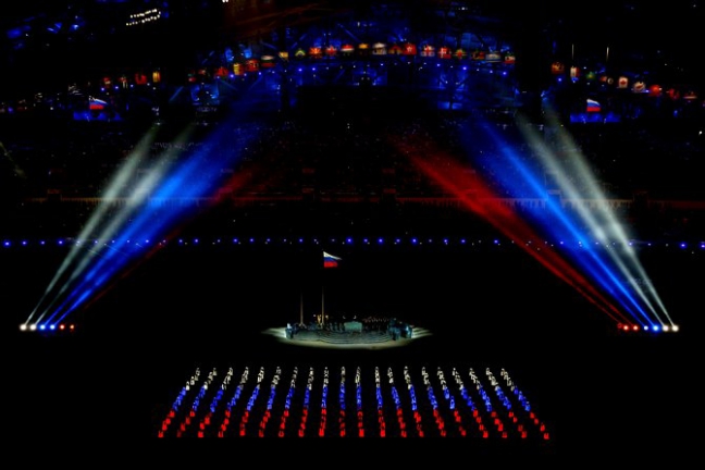 Открытие игр в Сочи-2014: Третьяк и Роднина зажгли Олимпийский огонь