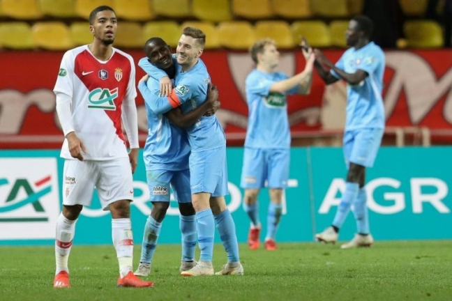 'Монако' с позором вылетел из Кубка Франции