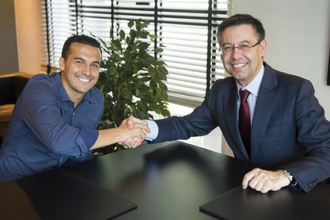 Официально: Педро и Альба продлили контракты с 'Барсой'