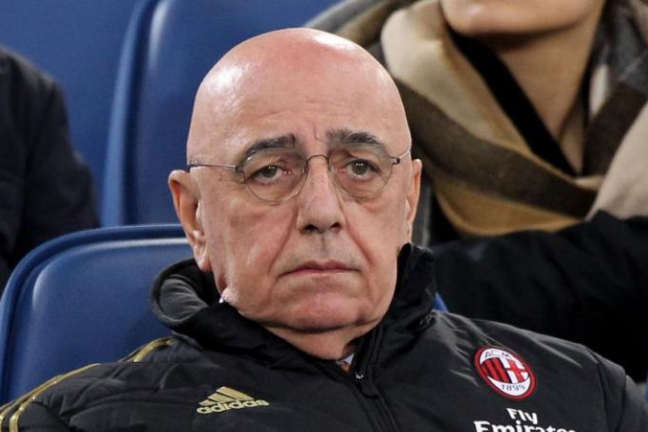 Галлиани: 'Милан' должен занять седьмое место