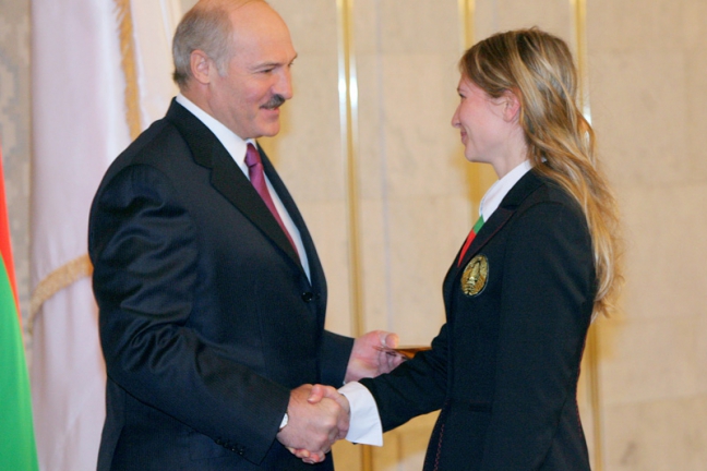 Лукашенко 'наехал' на Домрачеву