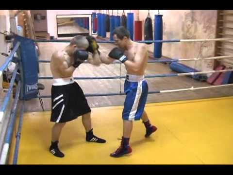 Видео урок: комбинации ударов в боксе