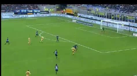 Интер - Торино. 1:0 - Гол Фальке