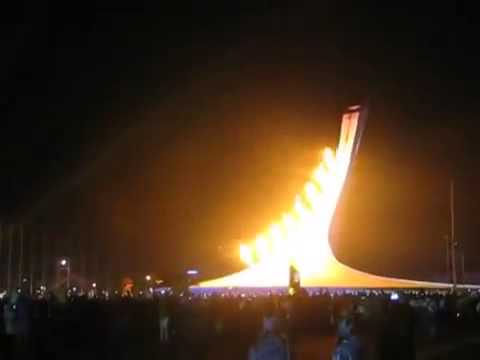 Зажжение олимпийского огня в Сочи-2014