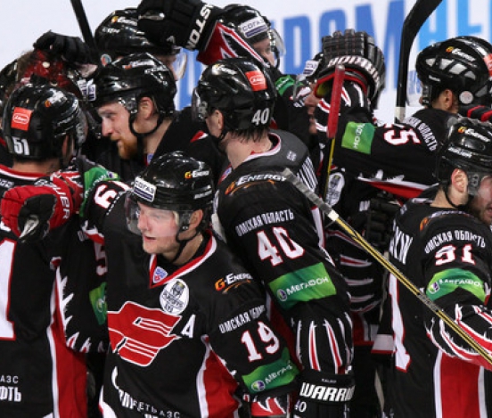 'Авангард' одержал первую победу в серии плей-офф КХЛ с 'Трактором'