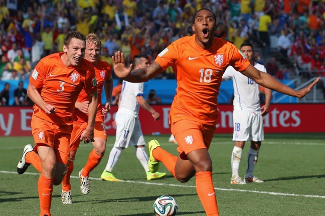 ЧМ-2014: сборная Нидерландов выиграла квартет B, Испания справилась с Австралией
