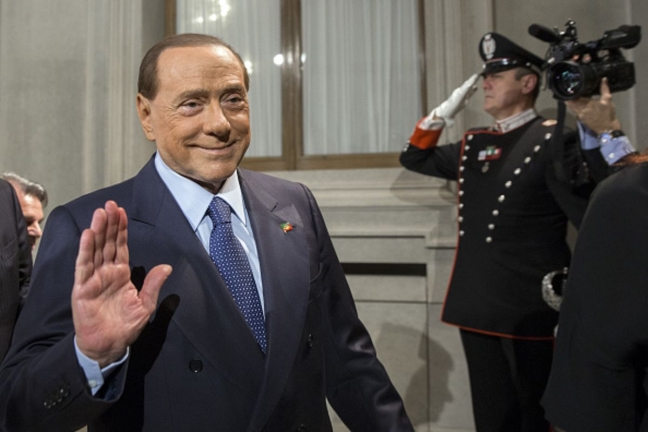 Берлускони не смотрит матчи 'Милана'