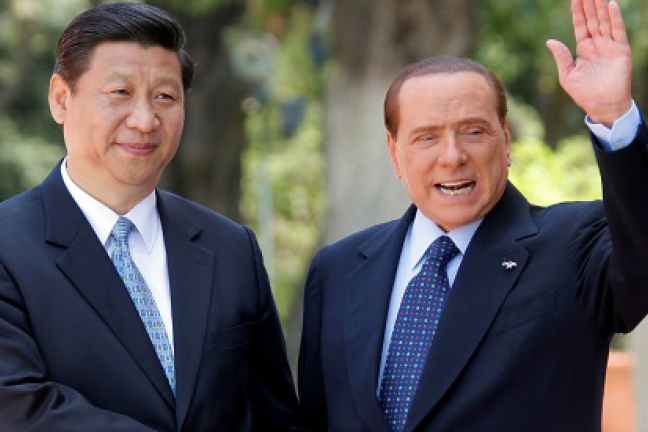 Берлускони подтвердил, что китайцы могут купить 'Милан'
