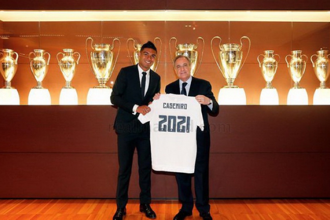 Каземиро останется в 'Реале' до 2021-го года
