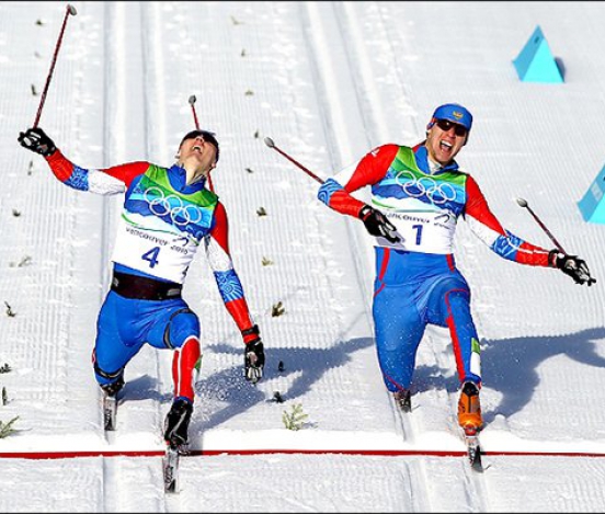 Крюков стал чемпионом мира по лыжным гонкам в спринте