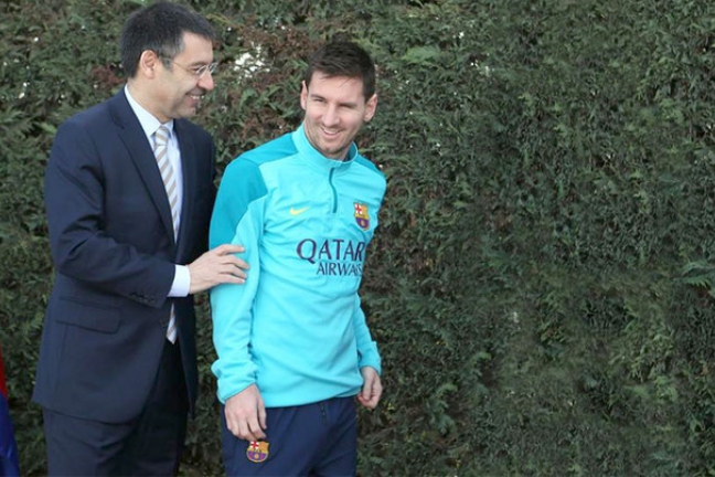 Президент 'Барселоны' уверен, что Месси не покинет каталонский клуб