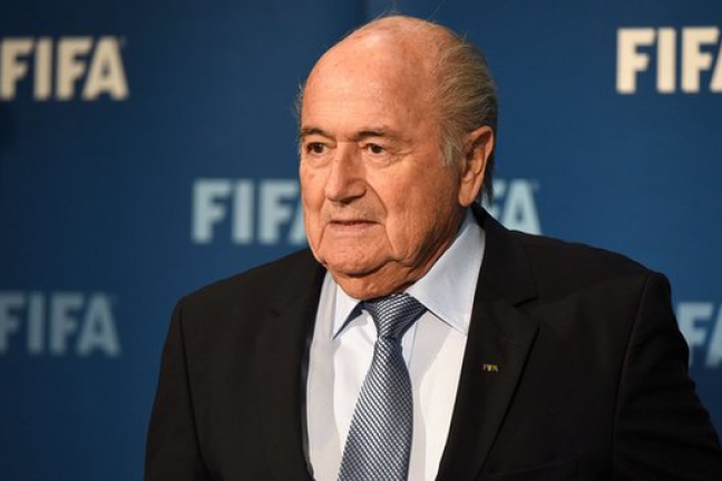 Блаттер может остаться президентом ФИФА