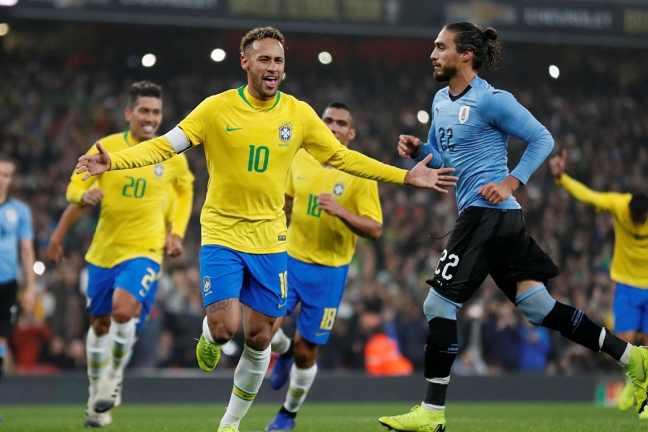 Бразилия одолела Уругвай благодаря голу Неймара