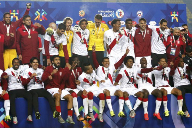 Перу выигрывает 'бронзу' Кубка Америки-2015