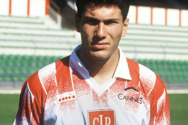 Зидан стал лучшим футболистом в истории чемпионата Франции