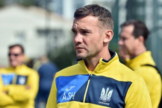 Шевченко ответил на вопрос о невызове Ракицкого в сборную Украины