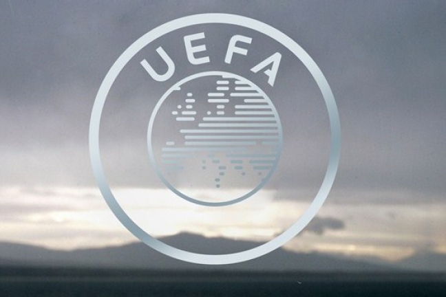 УЕФА наказал сборную Черногории техническим поражением