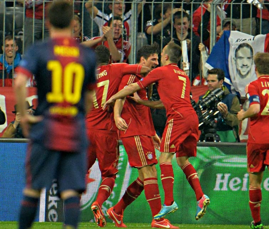 Каталонцы тоже плачут: 'Бавария' - 'Барселона' - 4:0