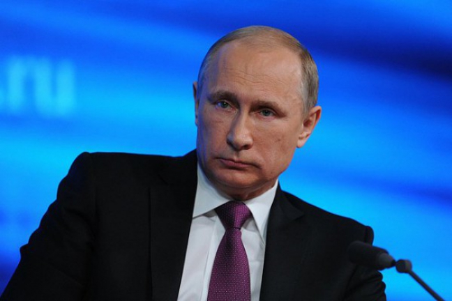 Путин: Россия очень ответственно подходит к организации ЧМ-2018