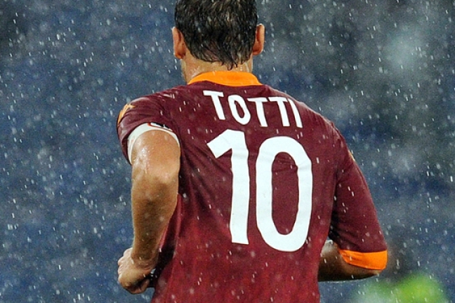'Рома' навечно закрепит 10-й номер за Тотти