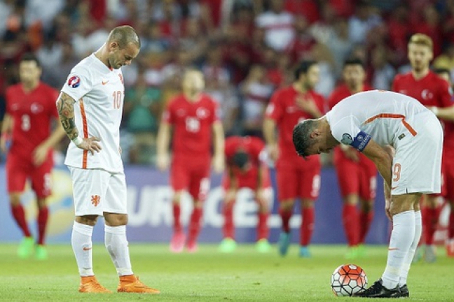 Отбор Евро-2016: Турция разбила Нидерланды, Хорватия уступила Норвегии