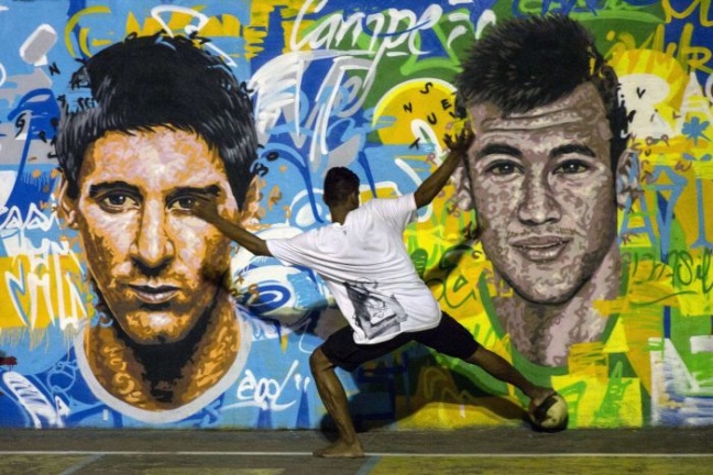 Бразильцы праздновали победу в товарищеском матче против Аргентины