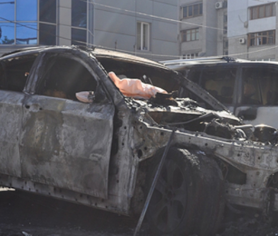В Днепропетровске сожгли BMW X6 игрока 