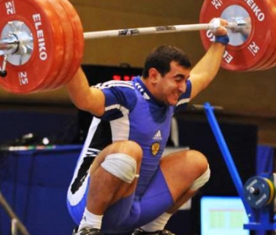 Беджанян стал чемпионом Европы по тяжелой атлетике