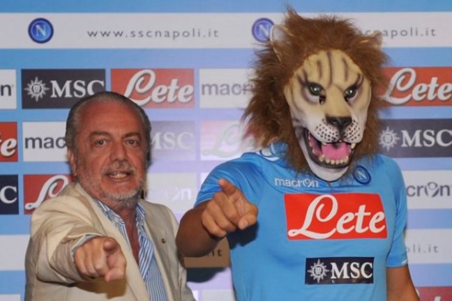 Президент' Наполи' подтвердил интерес итальянского клуба к Маруану Феллаини