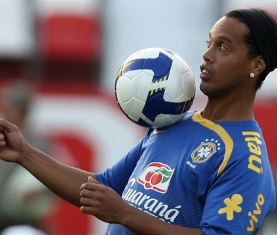 Роналдиньо: свой лучший гол я забил 'Вильярреалу' в 2006 году