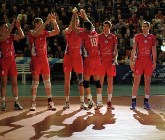 Команда Михайлова обыграла команду Тетюхина в волейбольном Матче звезд