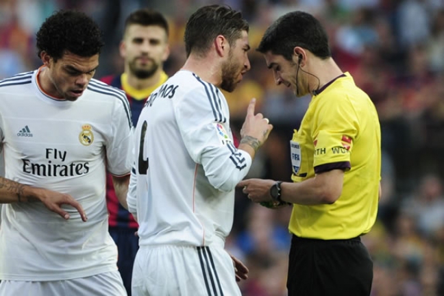 Капитан 'Реала': 'Два пенальти и игра рукой!'