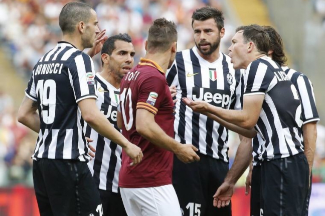 'Ювентус' в Риме обыграл 'Рому',  'Милан' на выезде проиграл 'Аталанте'