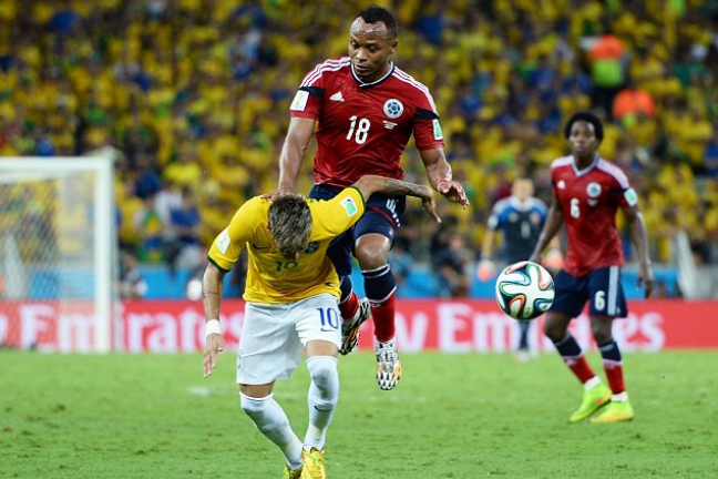 ФИФА может дисквалифицировать Суньигу за удар Неймара
